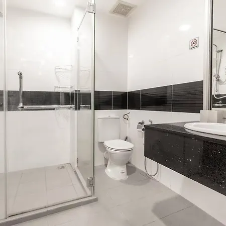 Mansion One Executive Studio 2Pax George Town Exterior photo
