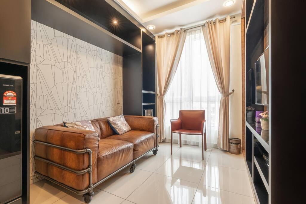 Mansion One Executive 2pax